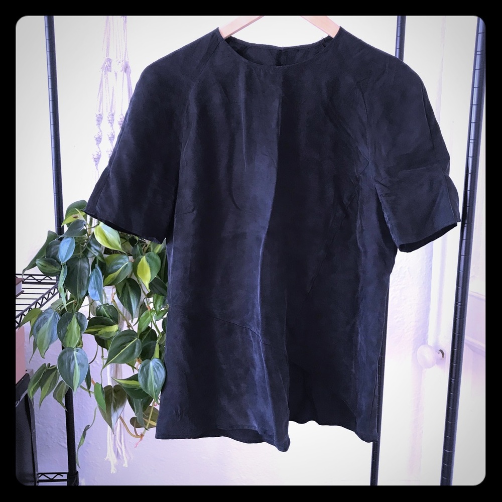 Asymmetric suede-feel top with keyhole closure